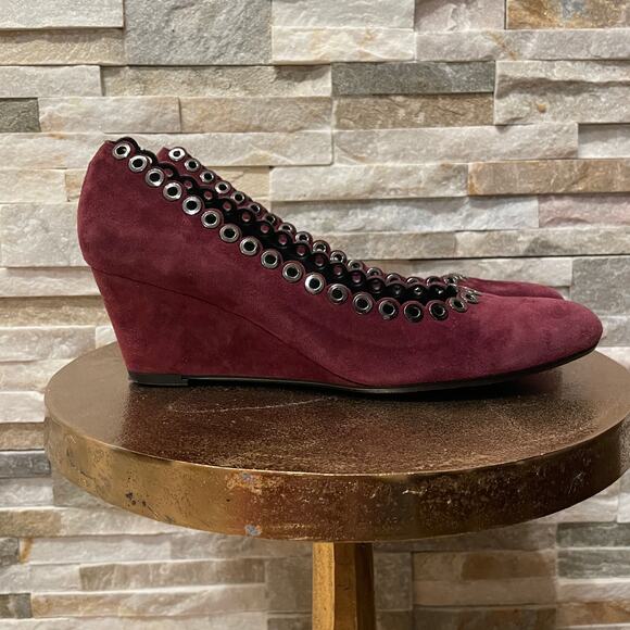 Van Eli 8N Suede Wedge Pumps | Plum Purple, Grommet Trim, Comfort Heels - Picture 1 of 8